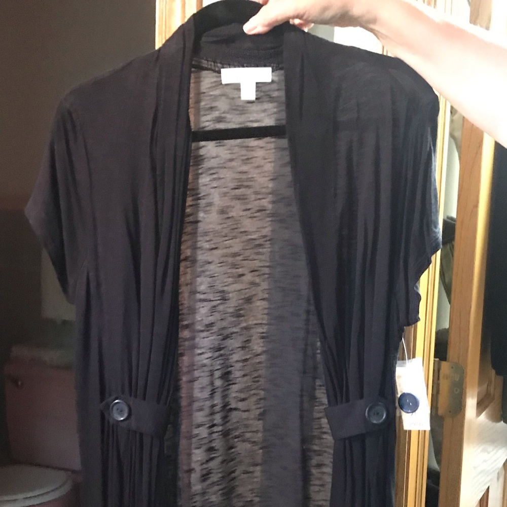 Short sleeve cardigan